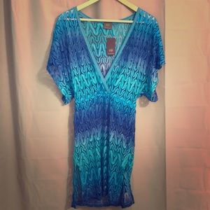 Deep V-Neck Batwing Sleeve Dress - Jordan Taylor Beachwear